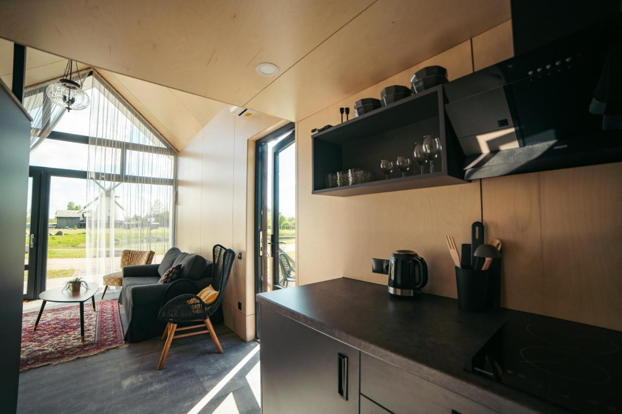 Apartamenti Vejdzirnavas Вентспілс Екстер'єр фото