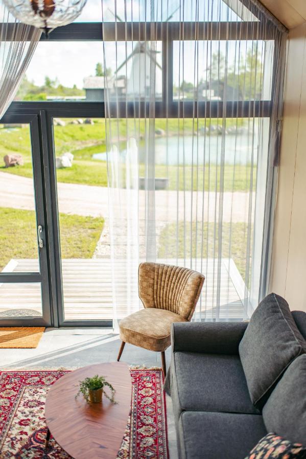 Apartamenti Vejdzirnavas Вентспілс Екстер'єр фото